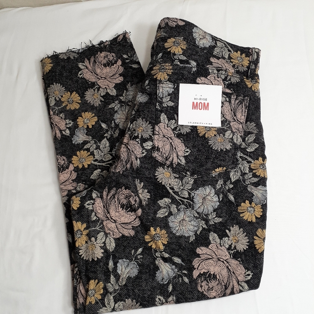 NEW Celebrity Pink Black Floral High Rise Jeans Womans Size 13/31 NWT